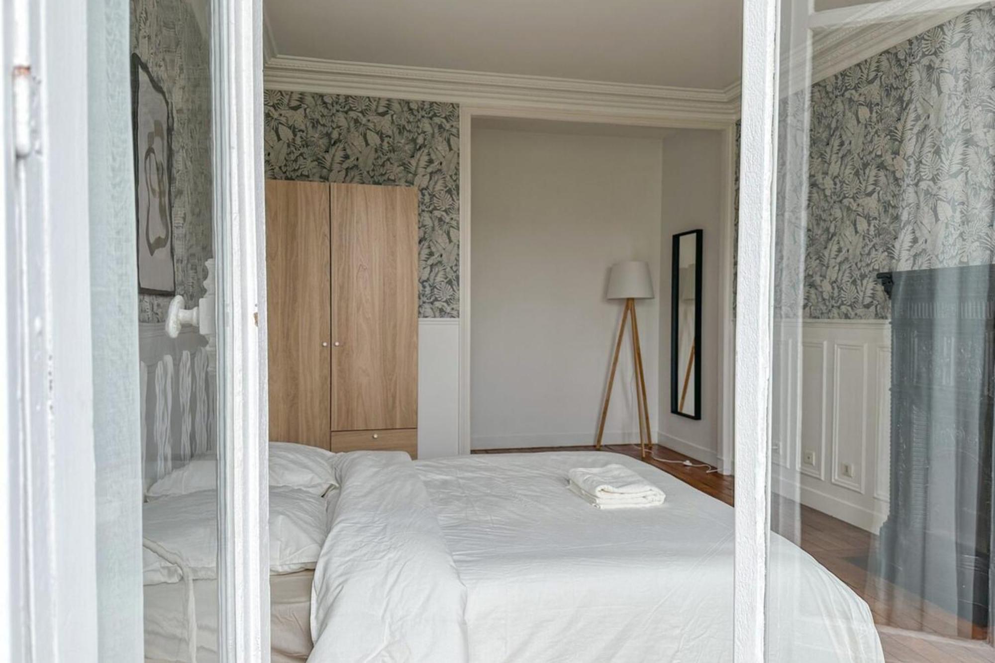 Flexliving - Private Bedroom - Balard Holiday home *
